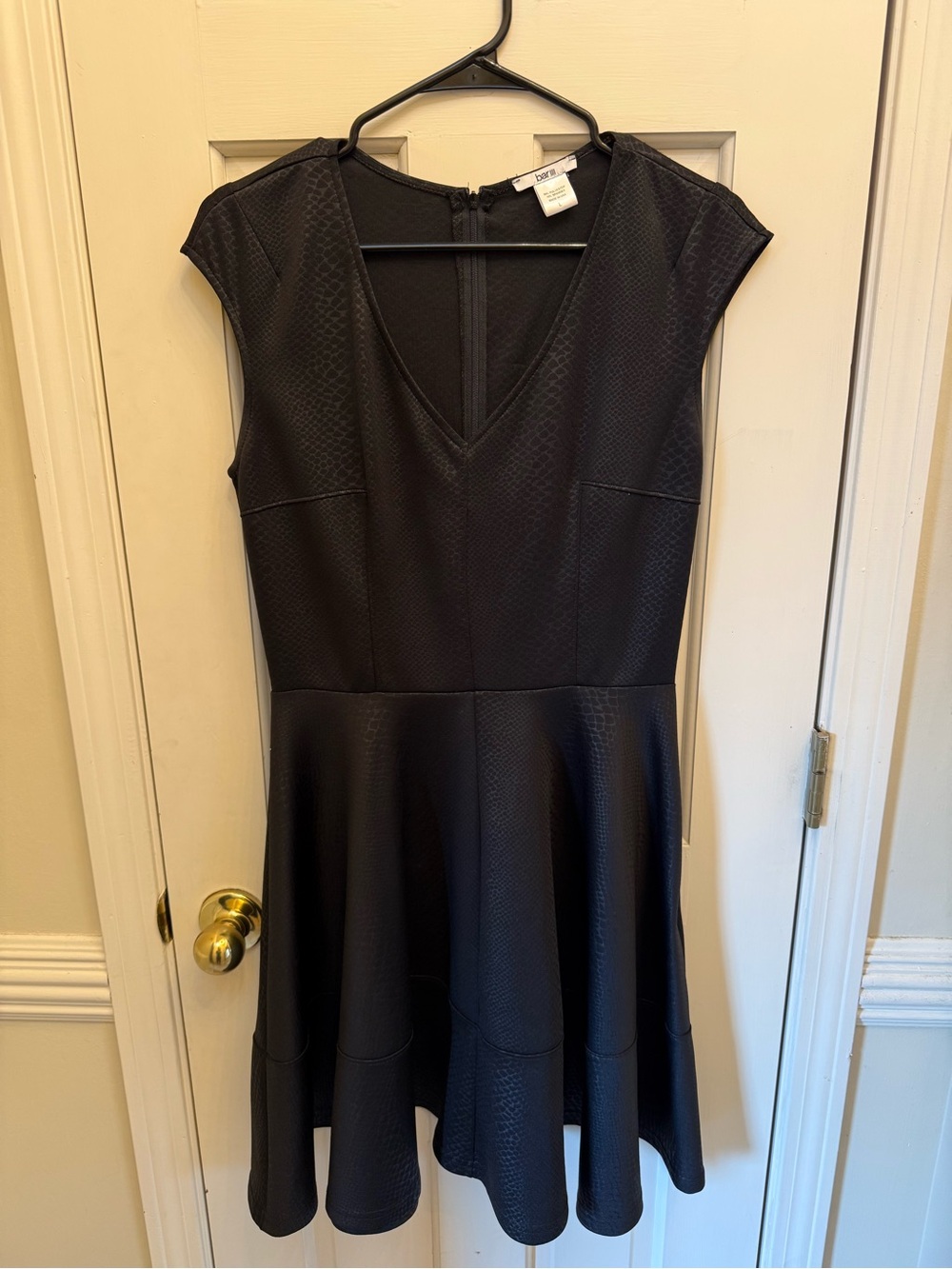 Bar III Black Snakeskin Textured Fit & Flare Midi Dress Size L